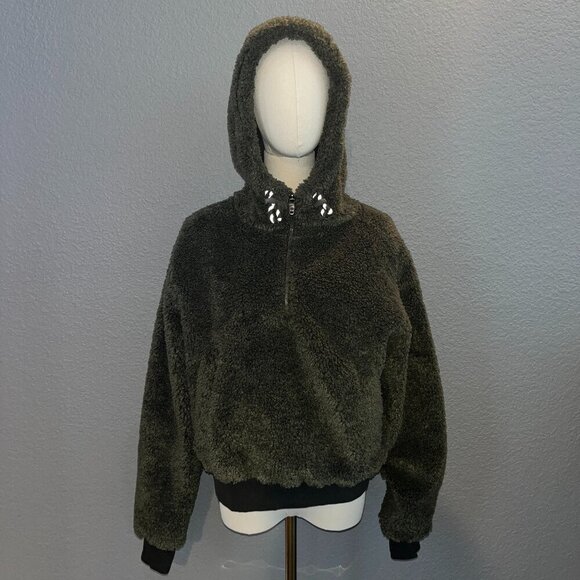 LULULEMON Oh So Sherpa Half Zip Soft Fleece Hoodie Jacket in Olive Green -EUC -8 - Picture 1 of 14